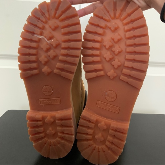 womens timberlands - Picture 6 of 6